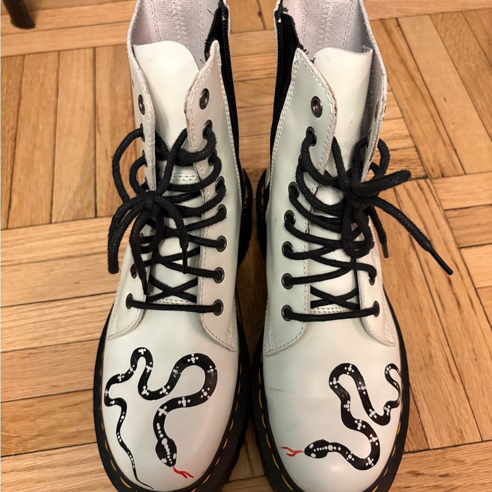 Dr. Martens White Jadon Boots with Snake Design.